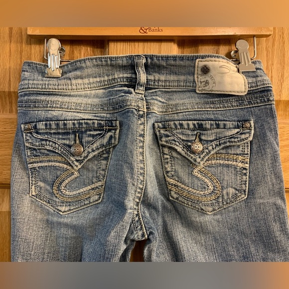 Silver Jeans Mackenzie Capri Denim Blue Jeans Women’s W26 Embroidered Faded Wash - Picture 3 of 5